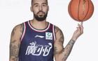 摩爾26分6搶斷，山東勝福建；庫馬杰助陣，意外之喜。