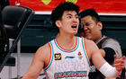 無(wú)語(yǔ)！山東男籃慘敗，深圳隊(duì)輕松勝。