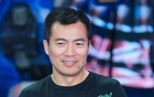 黃健翔推薦王鈺棟給門德斯公司，國足陷02年后低谷。